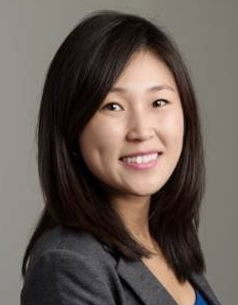 Headshot of Ceci Feng