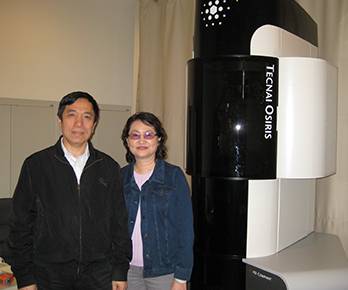 Hong Zhang ’91 and Liya Liang ’94